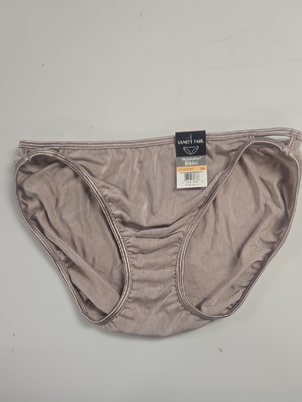 Vanity Fair Bikini Panty in Taupe Gray